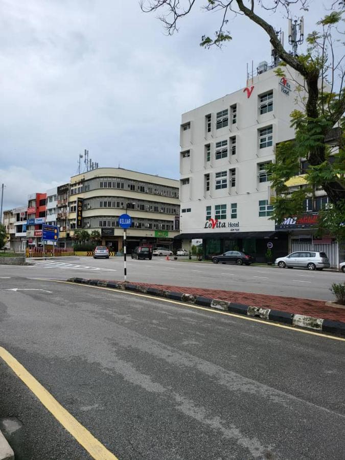 Lovita Hotel 콴탄 외부 사진