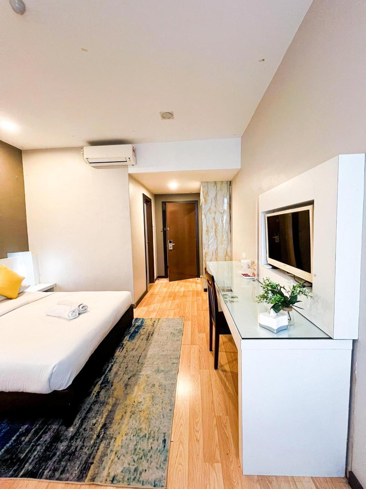 Lovita Hotel 콴탄 외부 사진