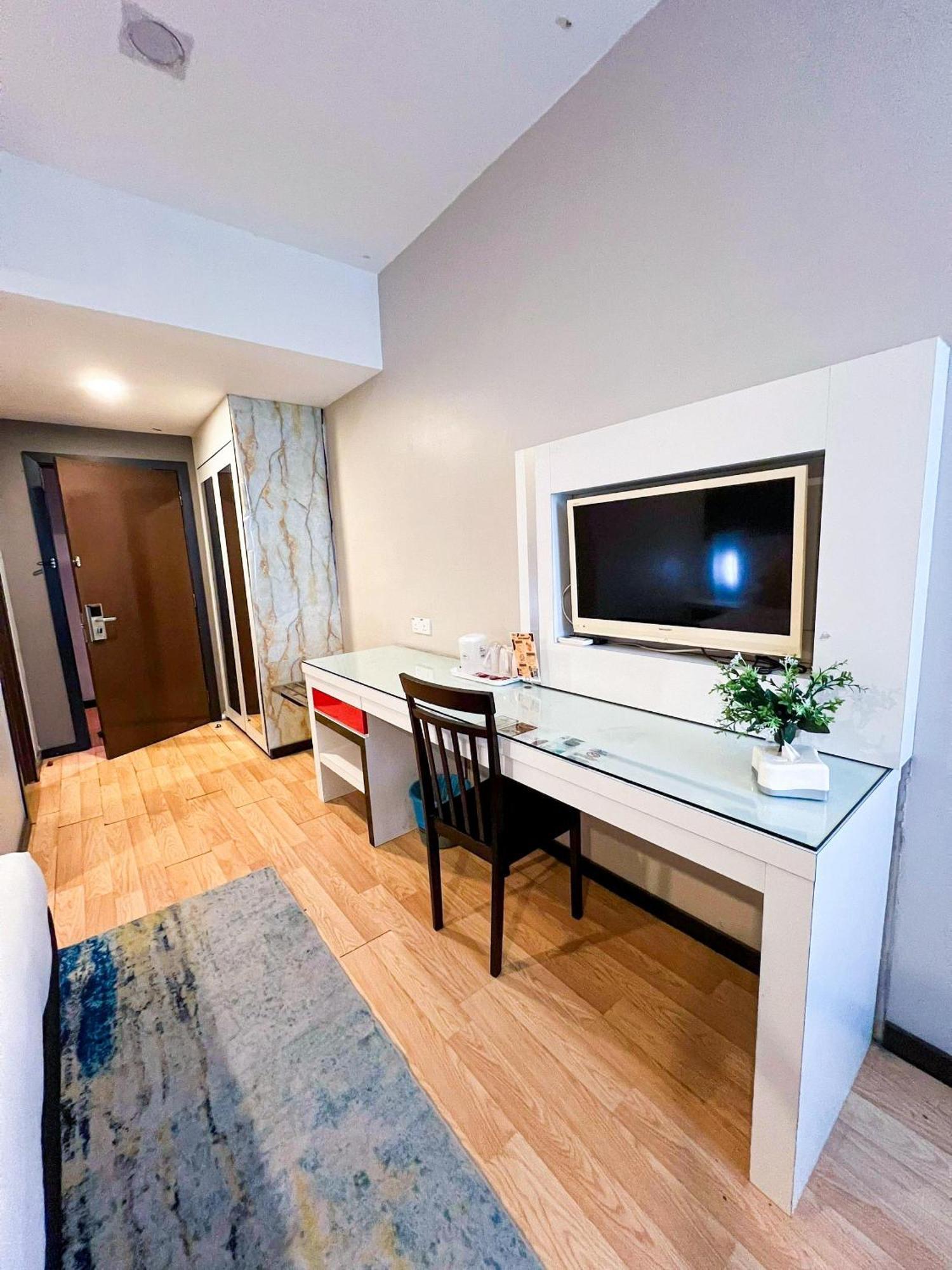 Lovita Hotel 콴탄 외부 사진